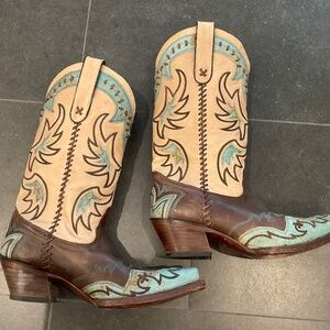 Women’s Tony Lama Boots
